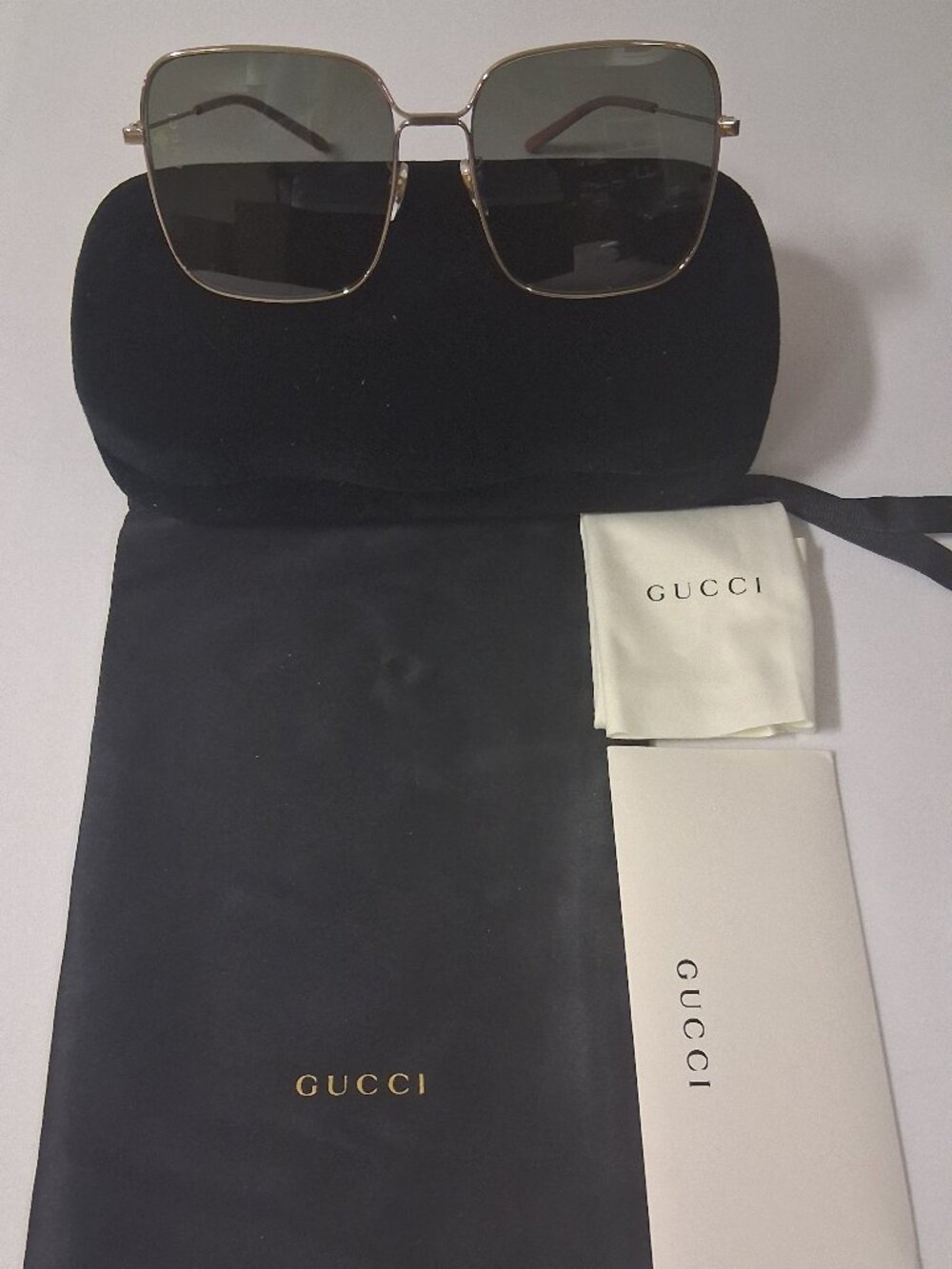 Gucci GG0443S Logo Sunglasses 001 Gold/Grey New